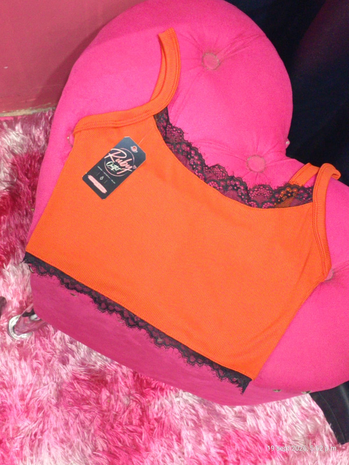Tops Urbanos — Tiritas y Musculosas  Ruby Outfit