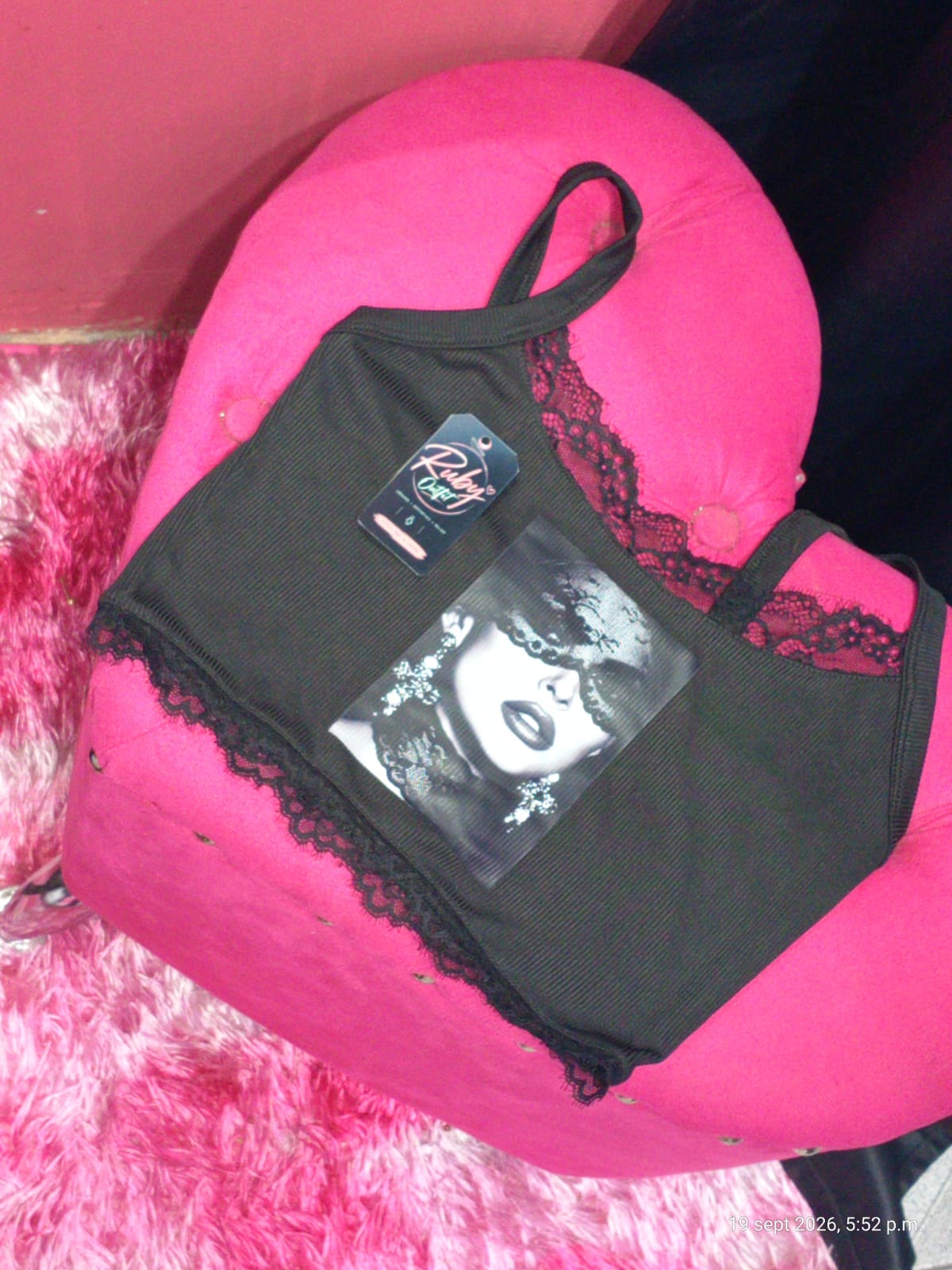 Tops Urbanos — Tiritas y Musculosas  Ruby Outfit