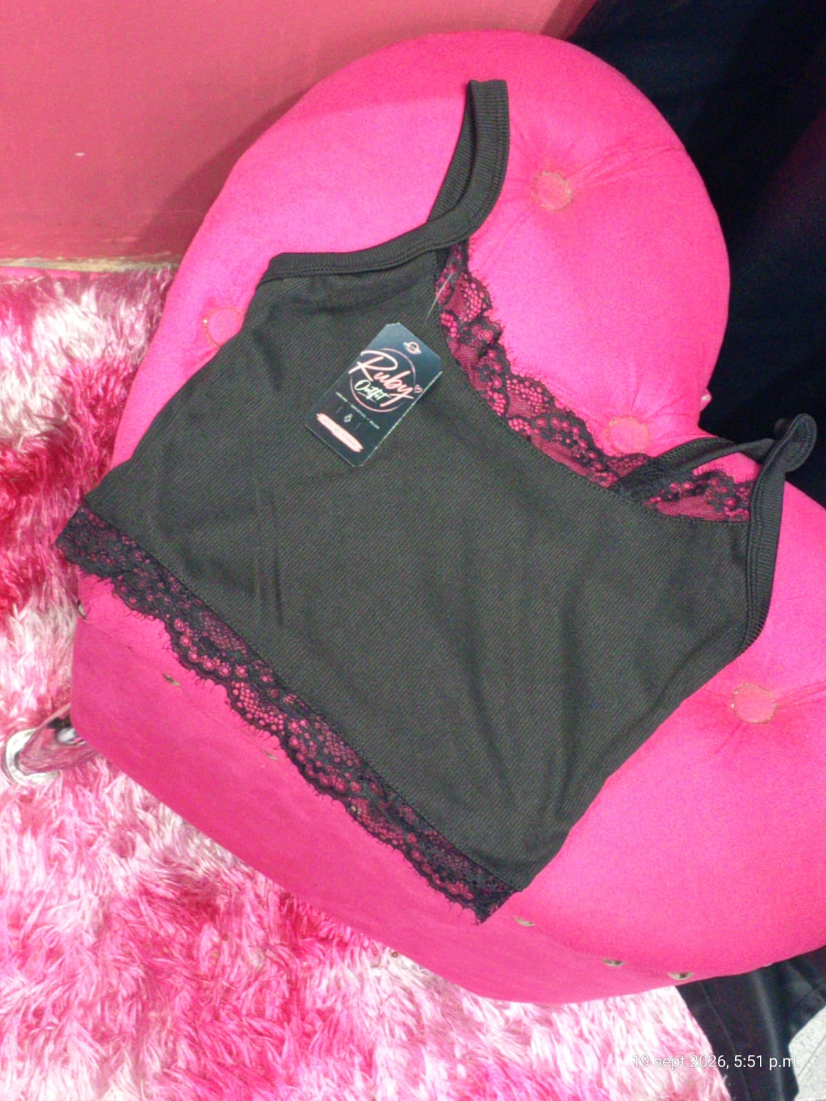 Tops Urbanos — Tiritas y Musculosas  Ruby Outfit