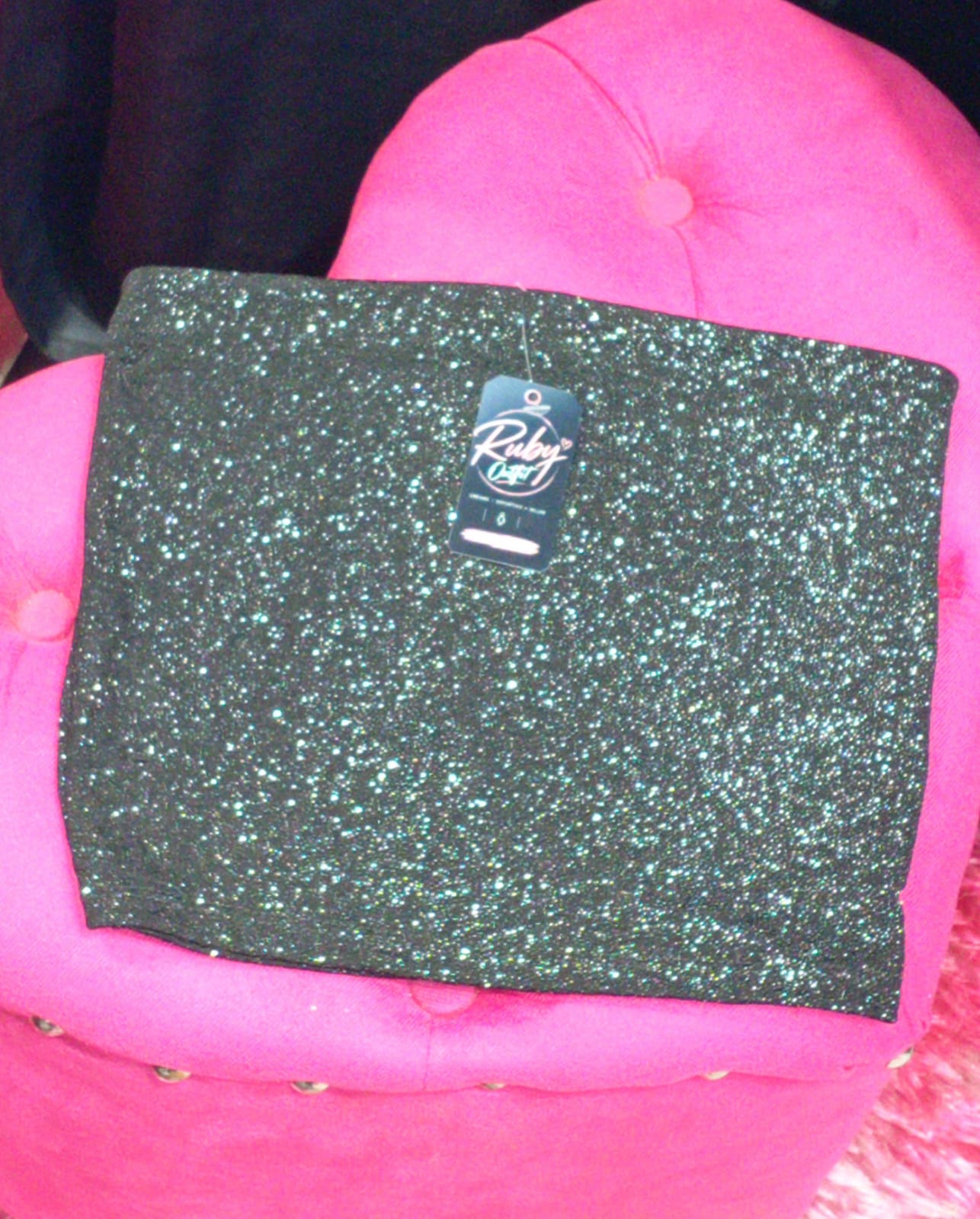 Falda Negra con Brillos — Ruby Outfit 